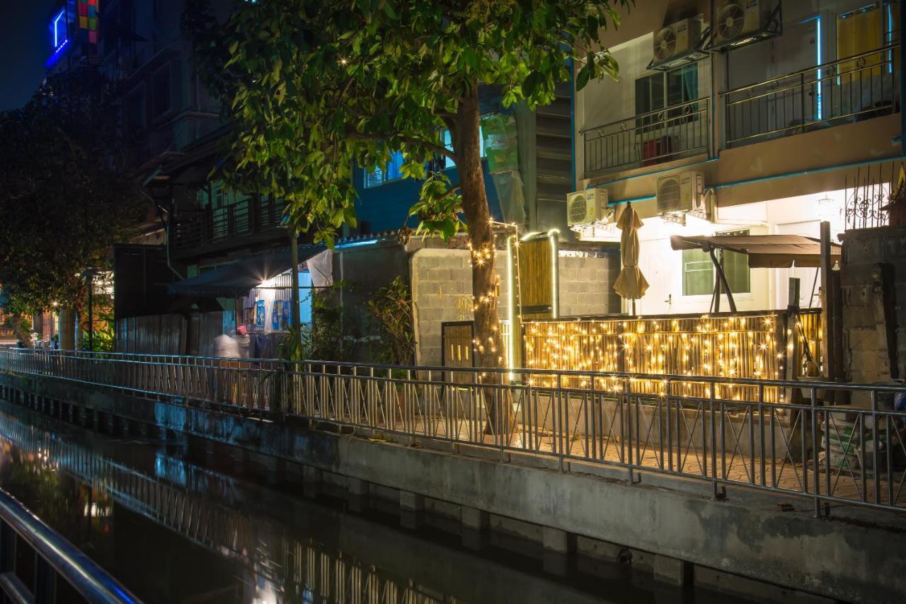 Canal View Lo-Ha Guest House, Contactless Check-In Bangkok Exterior photo